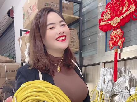 自贴皮革贴推荐 9093a564836b8ee48c4c14788952abba~tplv-dy-resize-origshort-autoq-75:330.jpeg?biz_tag=pcweb_cover&from=3213915784&s=PackSourceEnum_AWEME_DETAIL&sc=cover&se=false&x-expires=2005444800&x-signature=pA01lW7hTxQUk%2FLEM5bklVmnLcc%3D