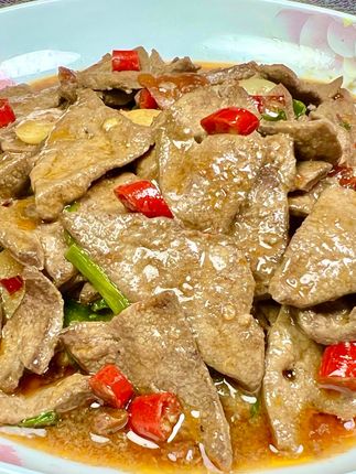 炒肉丝怎么炒嫩又好吃 技巧 6b4f89e0a30340cdaaa81bfb1fa3d56c~tplv-dy-cropcenter:323:430.jpeg?x-expires=1971147600&x-signature=dRQEZIFk2rw95tOdpRfaDhs9zXI%3D&from=4257465056&s=PackSourceEnum_PUBLISH&se=true&sh=323_430&sc=cover&biz_tag=pcweb_cover&l=021655787760675fdbddc0100fff0030ac32f8200000039161fb2