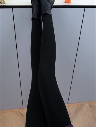 鲨鱼裤跟普通打底裤比哪个更保暖 30219b37115646b6a02d7f4c2113c282_1671871696~tplv-dy-cropcenter:323:430.jpeg?biz_tag=pcweb_cover&from=3213915784&s=PackSourceEnum_PUBLISH&sc=cover&se=true&sh=323_430&x-expires=1987405200&x-signature=JH2bIGZe%2F%2BUOLVdhqLX%2FYgXp%2FN0%3D