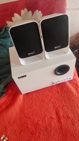 蓝牙音箱推荐性价比高排行榜 30f5e63032944c0f954807944d5a7fc6_1695960217~tplv-dy-resize-origshort-autoq-75:330.jpeg?biz_tag=pcweb_cover&from=3213915784&s=PackSourceEnum_AWEME_DETAIL&sc=cover&se=false&x-expires=2011381200&x-signature=5sK4lm1M4sdGAKzs%2Bzxrq6T8exU%3D