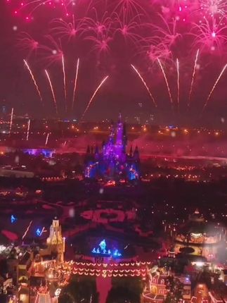 通用是哪个国家的公司 707d05741b9c475db874bd2b71b974fb_1671633895~tplv-dy-cropcenter:323:430.jpeg?biz_tag=pcweb_cover&from=3213915784&s=PackSourceEnum_PUBLISH&sc=cover&se=true&sh=323_430&x-expires=1987243200&x-signature=ouRrohMFpz6wx52jgodgGN%2FbJ2c%3D