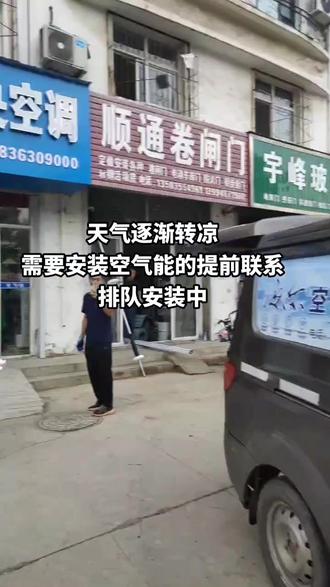 专业理发店吹风机排行榜 81cf5cf4a7b646f88cf436afc4c9fc54_1693873272~tplv-dy-resize-origshort-autoq-75:330.jpeg?biz_tag=pcweb_cover&from=3213915784&s=PackSourceEnum_AWEME_DETAIL&sc=cover&se=false&x-expires=2009293200&x-signature=qmq2s6IUfU7g%2Bq66yrOJtVZQbng%3D