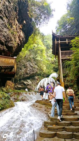 油加热会溅吗 e5f8d037f9314d898191f28422017fc0_1695101452~tplv-dy-resize-origshort-autoq-75:330.jpeg?biz_tag=pcweb_cover&from=3213915784&s=PackSourceEnum_AWEME_DETAIL&sc=cover&se=false&x-expires=2010466800&x-signature=AvQXbBgq5DGtheb3FKewARFhwGk%3D