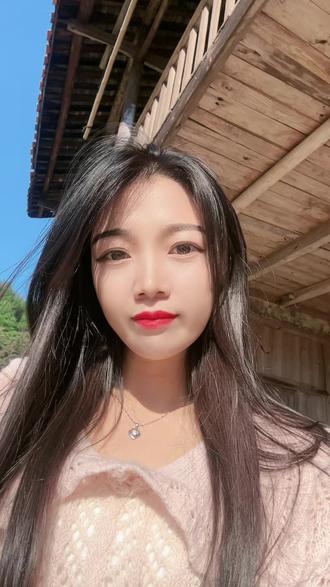 灯笼鱼真实样子 f33c7a43684145bfb7670e961346456a_1697331815~tplv-dy-resize-origshort-autoq-75:330.jpeg?biz_tag=pcweb_cover&from=3213915784&s=PackSourceEnum_AWEME_DETAIL&sc=cover&se=false&x-expires=2012706000&x-signature=72voJl9MyGsLc1O55AP9bTjiYlY%3D