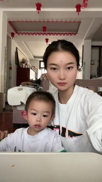 华为手机怎么截图啊 o01bBbpLnAwlePuALaDSSQIUDBNQpmvgMh9eSA~tplv-dy-resize-origshort-autoq-75:330.jpeg?biz_tag=pcweb_cover&from=3213915784&s=PackSourceEnum_AWEME_DETAIL&sc=cover&se=false&x-expires=2010718800&x-signature=Qds3tDwxXkcsHct4q%2Bcmeg2ZhzY%3D