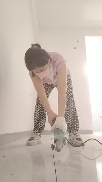 如何上热门发作品 o0EzIBAy97K8ANzk5f7HtaAgaYLAWhEgNyfIB1~tplv-dy-resize-origshort-autoq-75:330.jpeg?biz_tag=pcweb_cover&from=3213915784&s=PackSourceEnum_AWEME_DETAIL&sc=cover&se=false&x-expires=2011291200&x-signature=eK7XyM%2F7LY7x67i4b4Xnh3Ys37M%3D