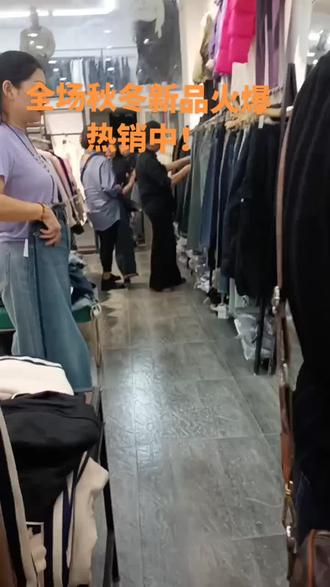 虫虫1免费观看 o4NeipssnlbDEghPcFqfZALzBY3KCI9KJIDAAA~tplv-dy-resize-origshort-autoq-75:330.jpeg?biz_tag=pcweb_cover&from=3213915784&s=PackSourceEnum_AWEME_DETAIL&sc=cover&se=false&x-expires=2011694400&x-signature=krAVTrFOqCpNlVtjMR7XT83C1lw%3D