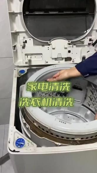 熨烫机手持使用方法 oAWCFACzyB4OCzRfhxZnKAERAAtENgYg9eIUQZ~tplv-dy-resize-origshort-autoq-75:330.jpeg?biz_tag=pcweb_cover&from=3213915784&s=PackSourceEnum_AWEME_DETAIL&sc=cover&se=false&x-expires=2011086000&x-signature=%2B9pG1YTxJMS5TRAcPLBn6u83AOc%3D