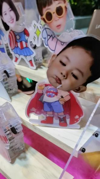 灯笼制作手工中秋简易纸灯笼 oEfAgbWivgn9ncpQC4HDAqBNyAEeIUs4l1X1Z4~tplv-dy-resize-origshort-autoq-75:330.jpeg?biz_tag=pcweb_cover&from=3213915784&s=PackSourceEnum_AWEME_DETAIL&sc=cover&se=false&x-expires=2011021200&x-signature=kuR6VdJQ22uJrmvXpwdhH1%2BJ0jI%3D