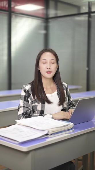 高考电子档案怎么才能查到 oEmHkVnwI8AoQLBEwCDDkeASAe3Zb9xmlMjogJ~tplv-dy-resize-origshort-autoq-75:330.jpeg?biz_tag=pcweb_cover&from=3213915784&s=PackSourceEnum_AWEME_DETAIL&sc=cover&se=false&x-expires=2011215600&x-signature=myOTR6JR42P0lqqolGPenGQjjXk%3D