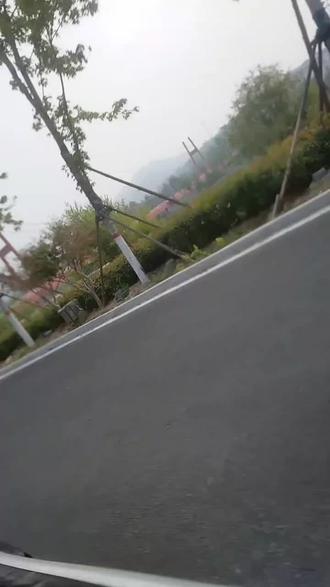 怎么去外国工作呢 oI9rtAXFAH7I8ANksSCfh2JfEBEttlA6DgzXAF~tplv-dy-resize-origshort-autoq-75:330.jpeg?biz_tag=pcweb_cover&from=3213915784&s=PackSourceEnum_AWEME_DETAIL&sc=cover&se=false&x-expires=2009570400&x-signature=CabEo5jkEAte36ELrWTkYcKgRQA%3D