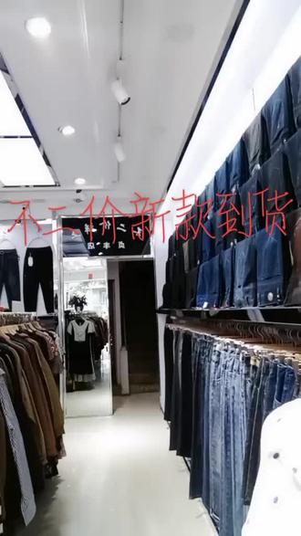 鲨鱼裤和瑜伽裤紧身裤区别 ocFBwCJgiy3PGCeeACaLv2HW5BA73C486sdGeQ~tplv-dy-resize-origshort-autoq-75:330.jpeg?biz_tag=pcweb_cover&from=3213915784&s=PackSourceEnum_AWEME_DETAIL&sc=cover&se=false&x-expires=2010650400&x-signature=LNuz8uekXzSmWrwXJr8r9QzYmY8%3D