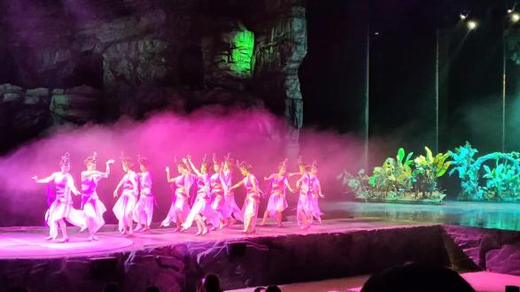 排列五开奖的结果10月16日 ocgnlJG3CbxvABct8eXAVYeADBDLNFvQ5gb897~tplv-dy-resize-origshort-autoq-75:330.jpeg?biz_tag=pcweb_cover&from=3213915784&s=PackSourceEnum_AWEME_DETAIL&sc=cover&se=false&x-expires=2012410800&x-signature=9zt8e0HzgkORMLlMWFRbg%2BektzA%3D