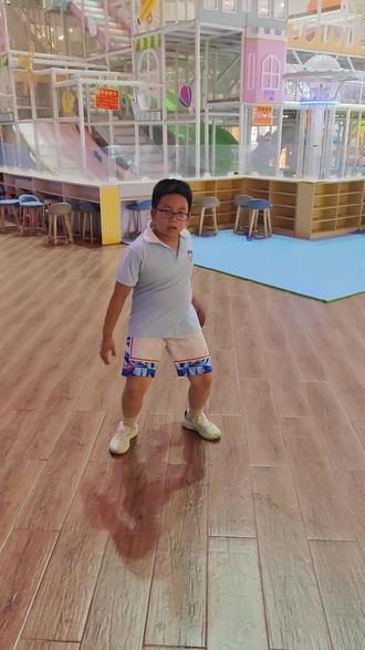 小技巧吐槽大会 oclyDQUJiBNIhAe9WA6QDrEEJCAOgnbwfDInDG~tplv-dy-resize-origshort-autoq-75:330.jpeg?biz_tag=pcweb_cover&from=3213915784&s=PackSourceEnum_AWEME_DETAIL&sc=cover&se=false&x-expires=2010578400&x-signature=h%2FapLHB2L20CdTUZ5cYvkJBhG7A%3D