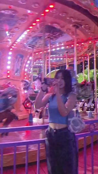 无一是你无一不是你前面一句是什么 ogBhAVy8feXD9AaDIkDnEcbqQpusgqUUACjbk9~tplv-dy-resize-origshort-autoq-75:330.jpeg?biz_tag=pcweb_cover&from=3213915784&s=PackSourceEnum_AWEME_DETAIL&sc=cover&se=false&x-expires=2009498400&x-signature=I%2Bc46zt%2F7m8MUXkm%2Bw9ShHO407Q%3D