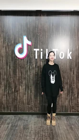 海外抖音tik tok带货 ogLjenM0nQYzAMLsAGeDCV9LqBbBkMAID8gpAB~tplv-dy-resize-origshort-autoq-75:330.jpeg?biz_tag=pcweb_cover&from=3213915784&s=PackSourceEnum_CHALLENGE_AWEME&sc=cover&se=false&x-expires=1993554000&x-signature=U1OvFkPeU%2BLTlUzWkAkee7iYmnM%3D