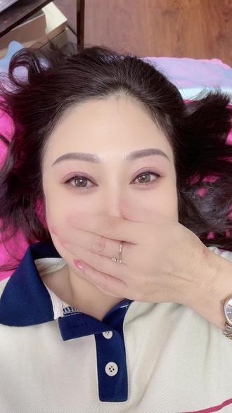 拍照感觉奇怪怎么回事 owERHlxAPB9Jmg9zDXIAEeDAz3nueBCjBbT6RD~tplv-dy-resize-origshort-autoq-75:330.jpeg?biz_tag=pcweb_cover&from=3213915784&s=PackSourceEnum_AWEME_DETAIL&sc=cover&se=false&x-expires=2012792400&x-signature=gaw0grMAR4YvuNxF02%2F6RaTSKXE%3D