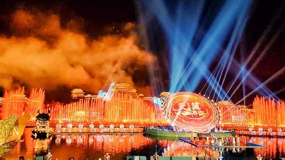 风景美如画的太平湖 owUAdhazgC7BmlWftCk9ACAKEX7v3fIuaKnT6D~tplv-dy-resize-origshort-autoq-75:330.jpeg?biz_tag=pcweb_cover&from=3213915784&s=PackSourceEnum_AWEME_DETAIL&sc=cover&se=false&x-expires=2011460400&x-signature=6nwvpeSpSaNHqN0lQKwDP0Lo40s%3D