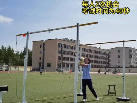 中考排球考试垫球注意事项,动作是关键!#中考排球颠球 #排球垫球满分技巧 #软排球 #小学生排球 #排球训练