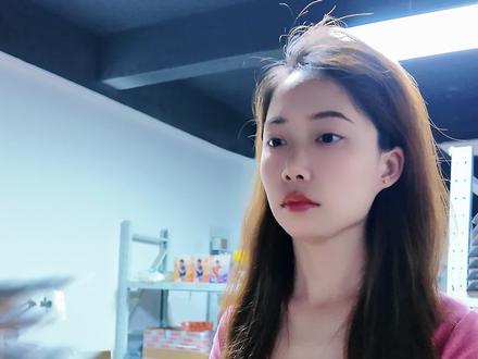 你们反手用的什么套胶?#乒乓球 #乒乓女孩 #器材