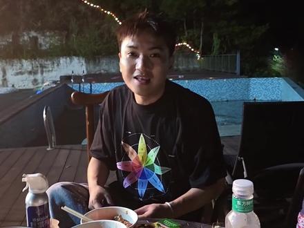 小酷点破不凡为回归1995租车撑场面