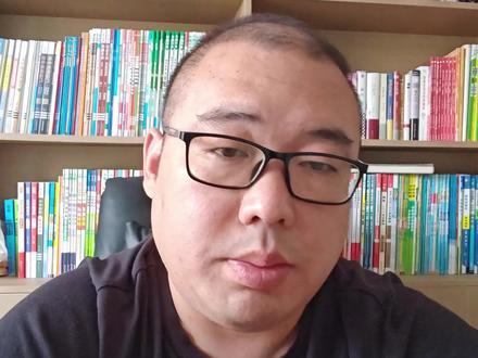 等待进一步的消息