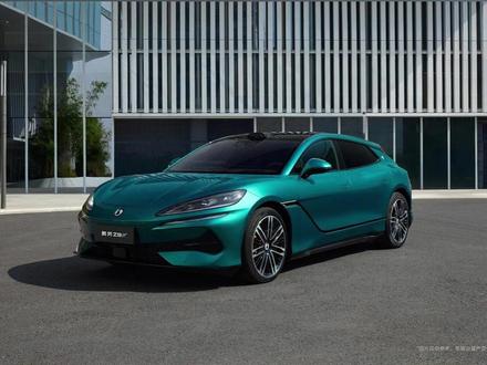 全新腾势Z9GT太听劝了,纯电续航直接上到1036公里! #全新腾势Z9GT #全新腾势Z9GT纯电续航1036公里