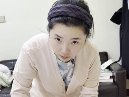 抱着睡习惯了,放不下了,有没有#落地醒 #新手妈妈 #月子里的宝宝 #新生儿护理 #宝妈带娃