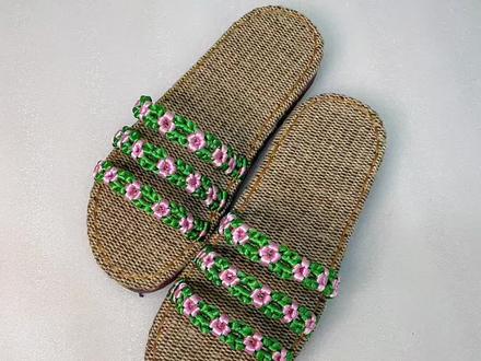 桃花朵朵凉拖鞋编织教程(一)#手工编织凉鞋 #编织教程 #凉拖鞋夏 #纯手工打造 #编绳手艺人 #好穿不累脚 #手工diy