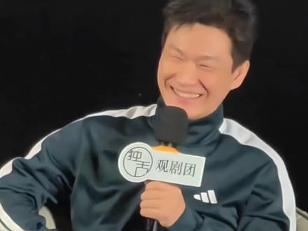 #家业 #李景东 戏内制墨人一腔热忱 戏外更是虚心求学 敬业从来不是说说而已 #李泓良 注:视频前半段出处 影娱直通车