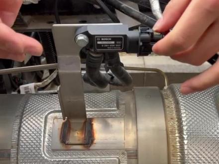 DPF压差传感器实车教程
#修车那点事#用车知识 #电喷之家