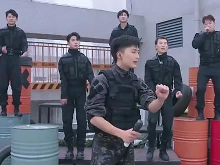 昊文被小航气到了,扣小航工资哈哈