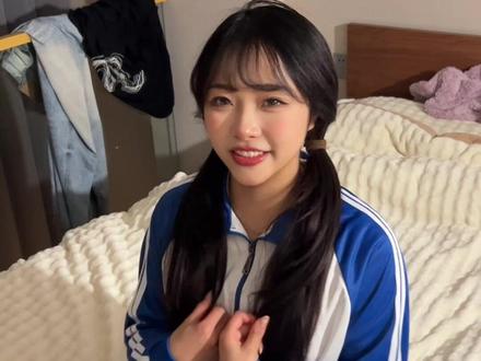 今天把我的校服找出来了嘻嘻#情侣日常 #看到最后