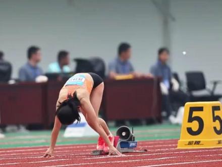 梁小静,袁琪琪,陈妤颉跑100米,谁才是世界第一