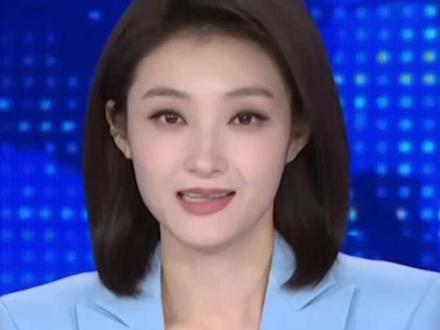 世界首次!#3.5万吨重载群组列车开行试验取得成功 #多列货运列车通过无线信号实现协同行驶