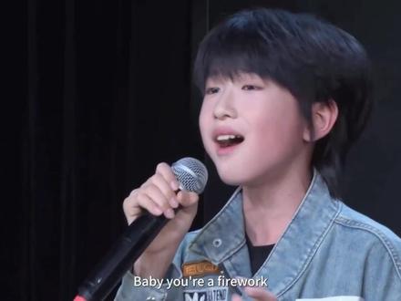 练习生双城“聚”·五月考核集结🔥
重庆到成都,距离归零
练习生们已就位!
不止是排名和分数
是我们一起流汗、一起努力
一起为同一个舞台拼尽全力的证明💪
#TF家族五代练习生
