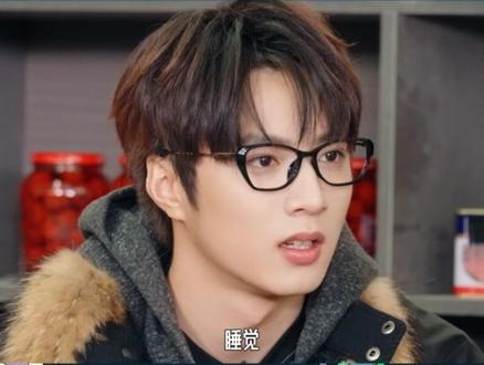 #黄子韬 还想进家门吗?#徐艺洋 #宇宙闪烁请注意