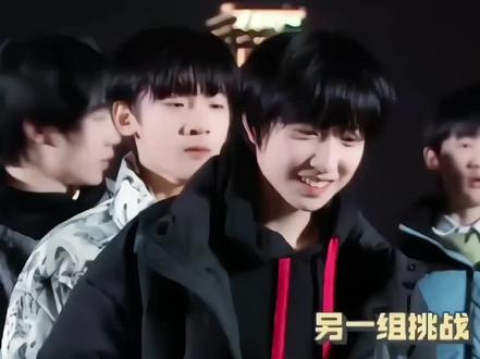 “成为爱豆 因为想带给大家笑容”
“努力就会有回报 我用歌声来证明”#童禹坤