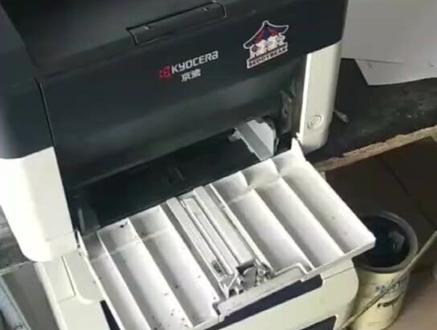 打印出来有一列不清晰,用一根棉棒就搞定了,快来点赞收藏吧!#复印机维修 #打印机维修 #办公设备 #办公耗材 #打印机 #复印纸