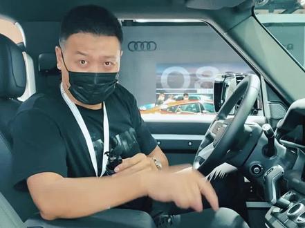 百公里4升油的路虎,你会喜欢吗?#路虎 #路虎卫士110 #2021成都国际车展 #汽车人共创计划 @抖音汽车