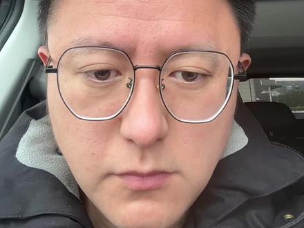 天神之眼C城区noa实现目前最大的阻力应该是拉垮的百度地图,地图版本死活不更新,红绿灯读秒误差大,车道级导航遥遥无期#天神之眼