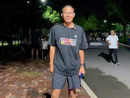 植物园夜跑25km,平均配速3分26秒#跑步 #体育生 #夜跑