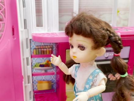 玩具小视频芭比娃娃 06103f64bbd7e7a84a798f1c68b1b51d~tplv-dy-resize-origshort-autoq-75:330.jpeg?x-expires=1990407600&x-signature=OcidzDT7FIE2Wb%2BrYGHyhuL2hvI%3D&from=3213915784&s=PackSourceEnum_AWEME_DETAIL&se=false&sc=cover&biz_tag=pcweb_cover&l=20230130110716E575C308B549C07649C1