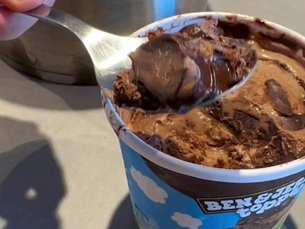 理解为啥一次得买十桶备着了 因为不吃介玩意儿得靠戒#benjerrys冰淇淋 #pboverthetop