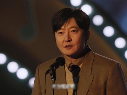 郭京飞王佳佳新剧《老舅》:在那个消息落后的年代普通人如何辩证#电视剧老舅开播 #老舅还是太全面了 #电视剧老舅