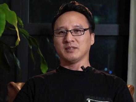 被枪毙的白天辉,如何贪了11亿? 一个公司的总经理怎么能受贿这么多钱?华融公司是什么来头?#华融 #白天辉 #新闻 #巨贪 #新闻热点