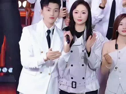 江子扬/娇娇@昊瀚培训号 @江子杨⁵⁰⁶-星城@娇娇🥟⁵²⁹⁹