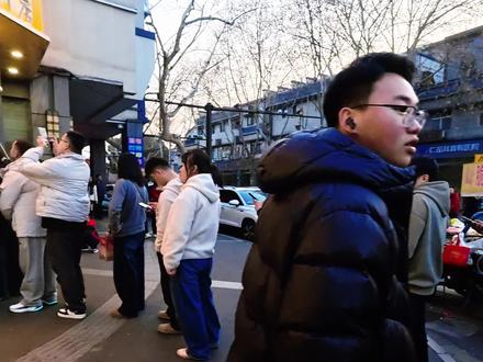来南京吃好吃的,就得听本地人推荐!#徐家鸭子店 #南京美食推荐 #南京探店打卡 #南京旅游攻略 #南京美食