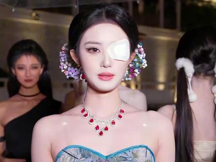 每天两万步,都在走花路! #走秀 #群像 #每天两万步走拍挑战 #每天两万步都在走花路 #广州sk