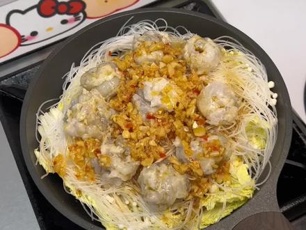 低卡晚餐 十分钟搞定的懒人焖菜一锅出,娃娃菜粉丝焖虾滑#cpb减脂饮食法挑战 #10分钟0厨艺解决一周吃饭难道 #泪水打湿减脂餐发誓要做世一瘦 #懒人美食 #懒人快手菜